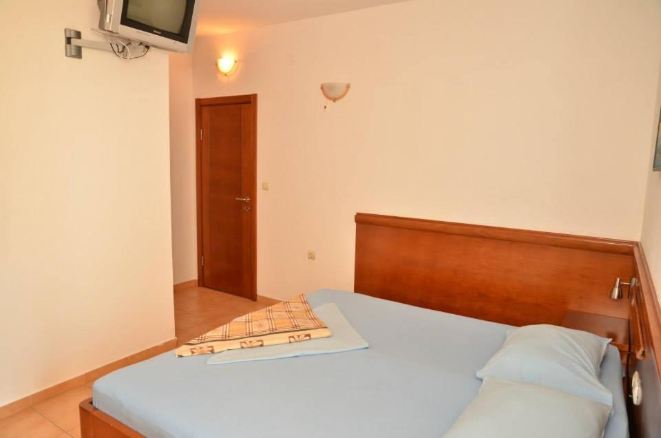 Buzuku House Hotel Ulcinj Exterior photo